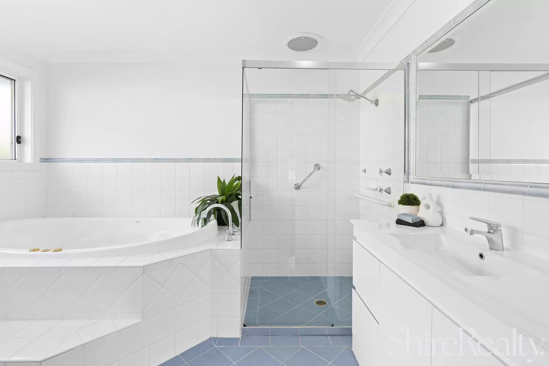 6 Crinan Court, Castle Hill Sold by Shire Realty - image 15