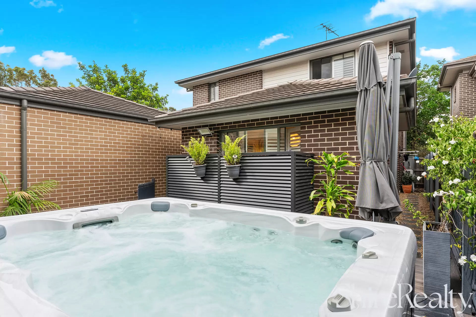 8 Fox Creek Circuit, Kellyville Sold by Shire Realty - image 17