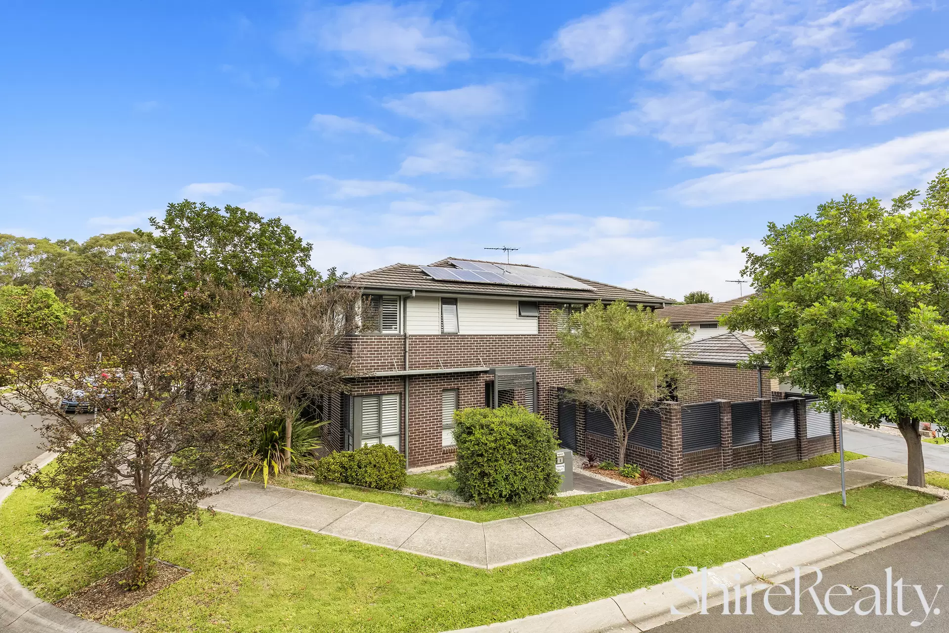 8 Fox Creek Circuit, Kellyville Sold by Shire Realty - image 1
