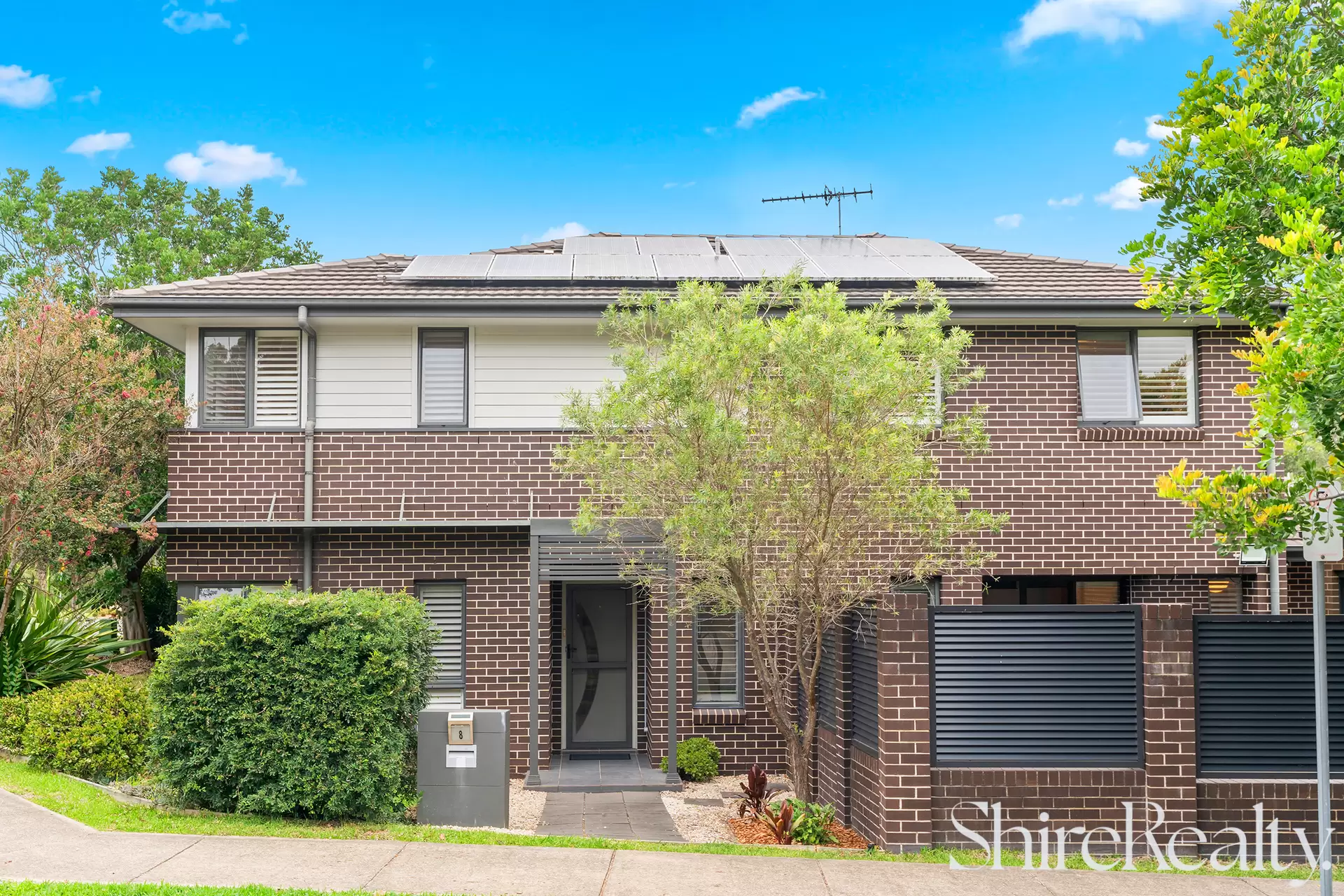 8 Fox Creek Circuit, Kellyville Sold by Shire Realty - image 3