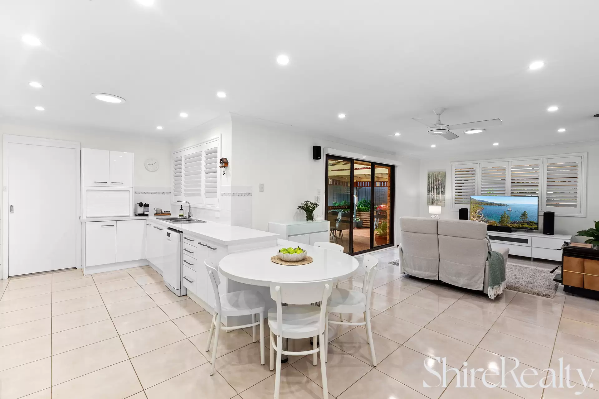 22 The Village Place, Dural Sold by Shire Realty - image 2