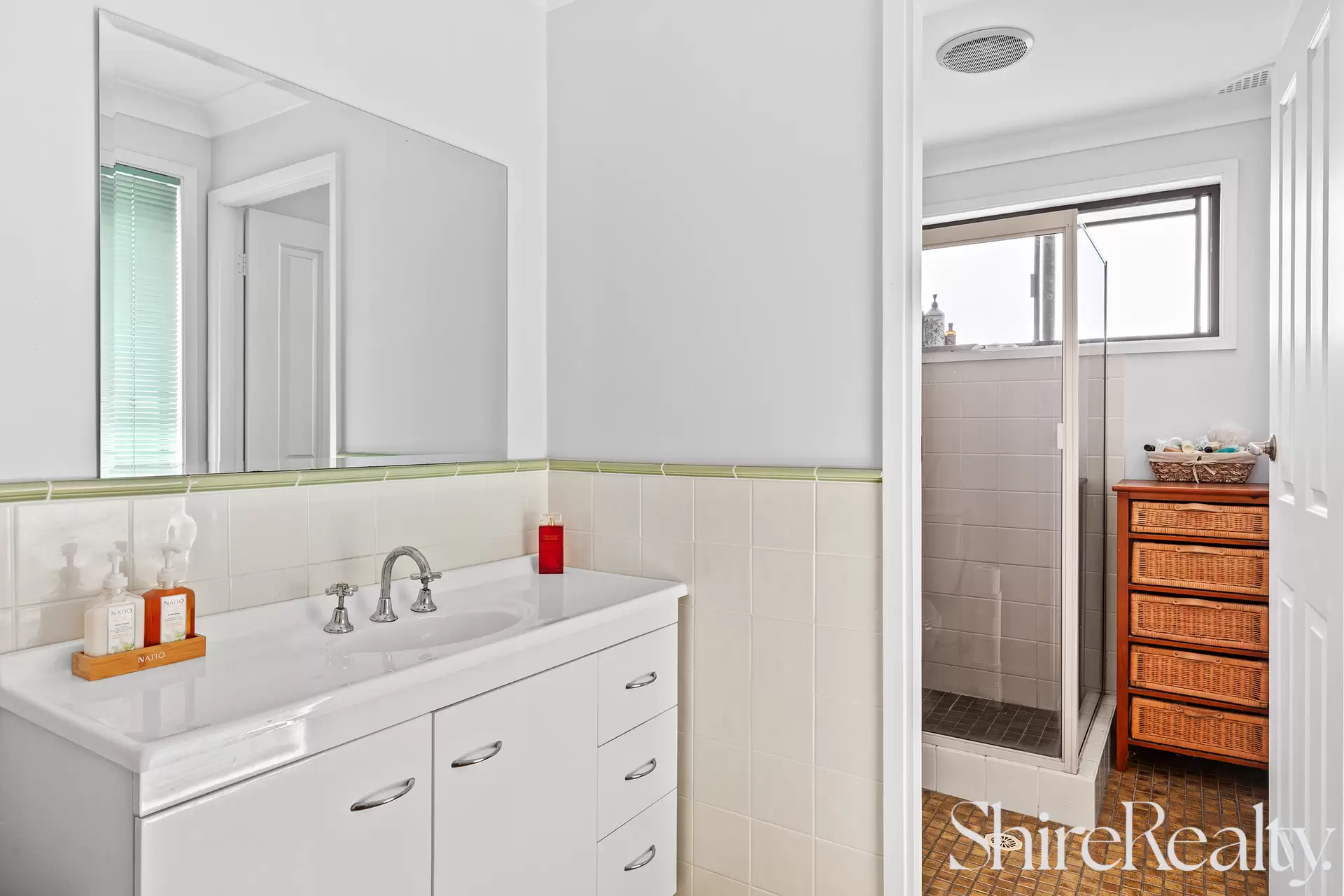 7 Gathrey Crescent, Kings Langley Sold by Shire Realty - image 7