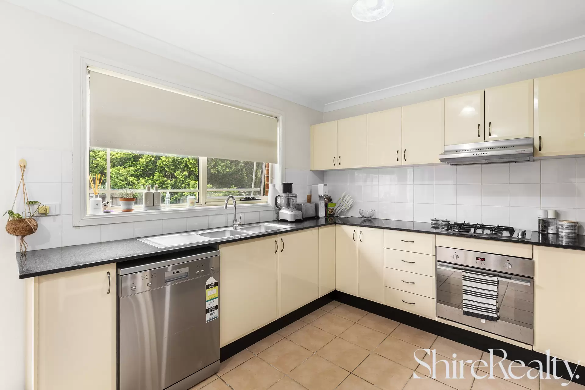 8/32-36 Edward Street, Baulkham Hills Sold by Shire Realty - image 3