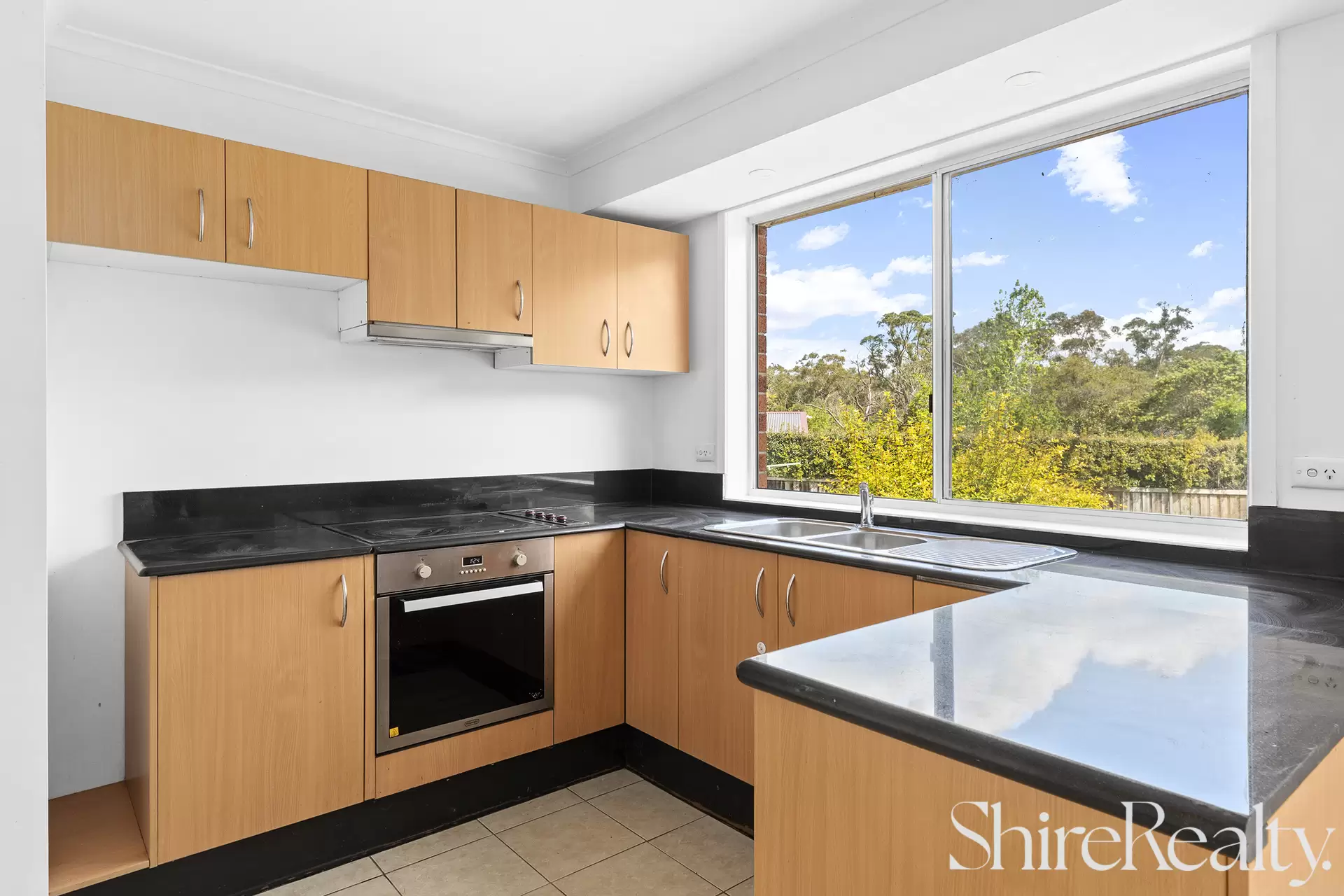 5 Knightsbridge Place, Castle Hill Sold by Shire Realty - image 3