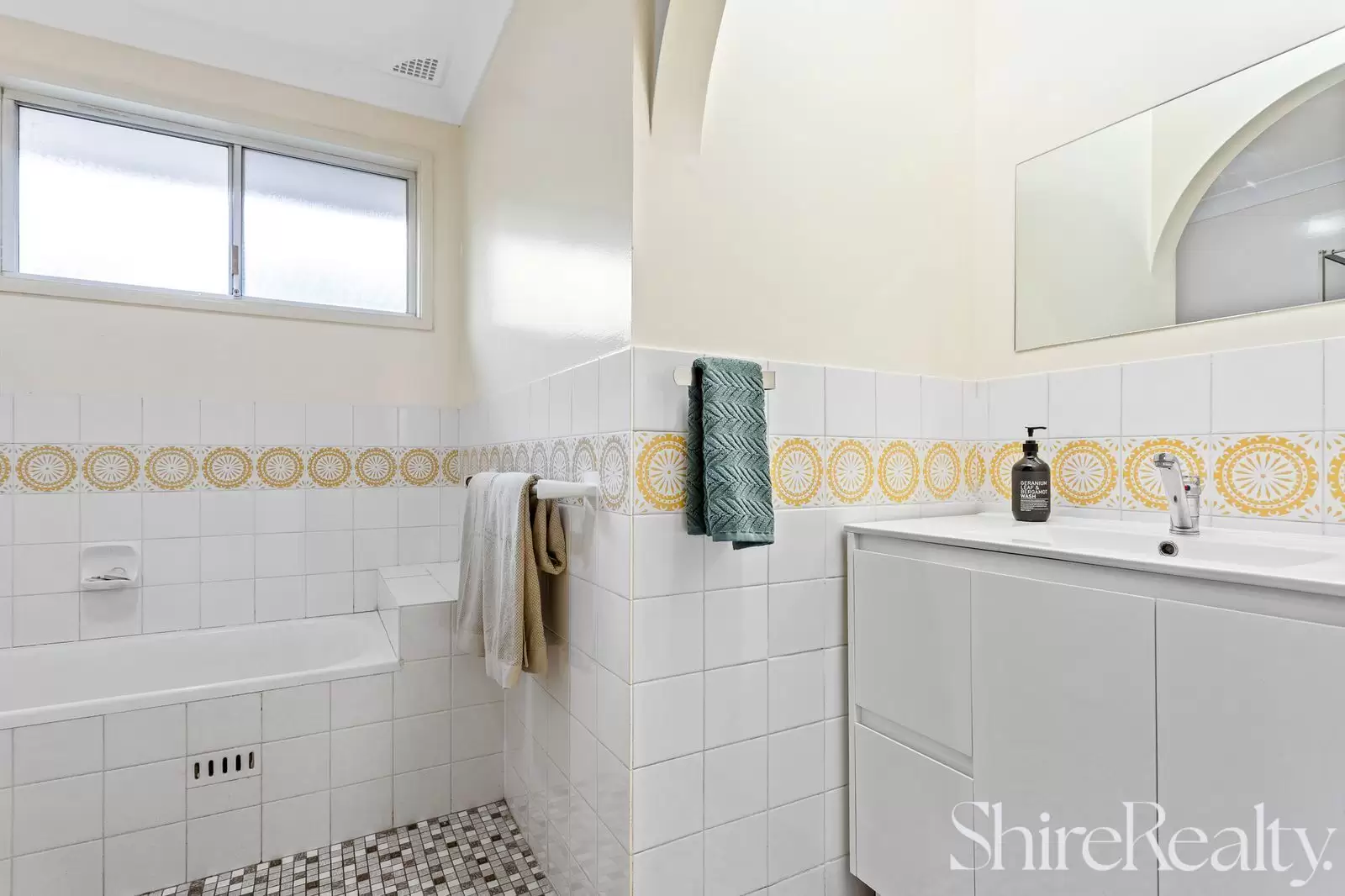 Baulkham Hills Leased by Shire Realty - image 10