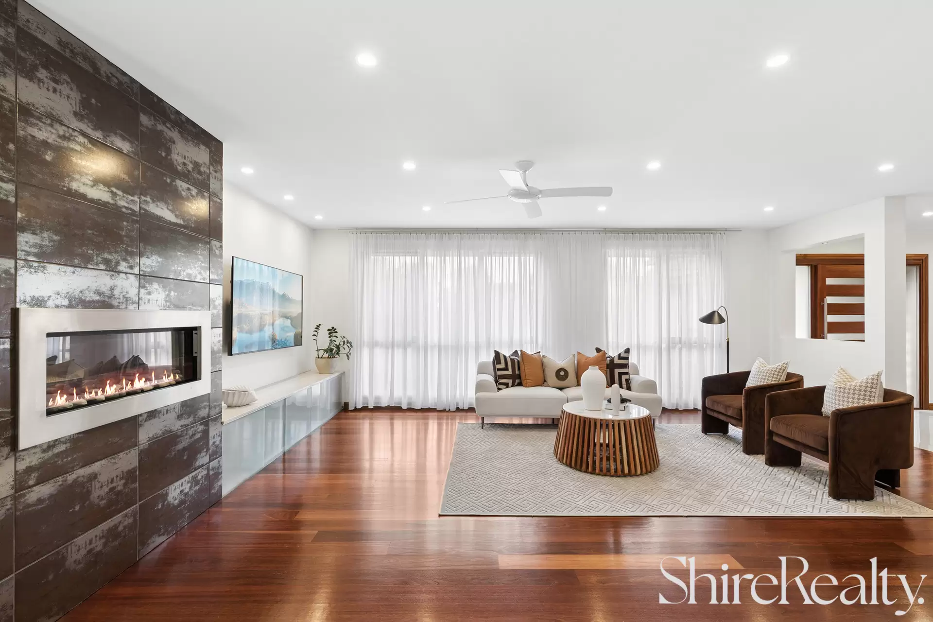 3 Woodfield Place, Castle Hill Sold by Shire Realty - image 2