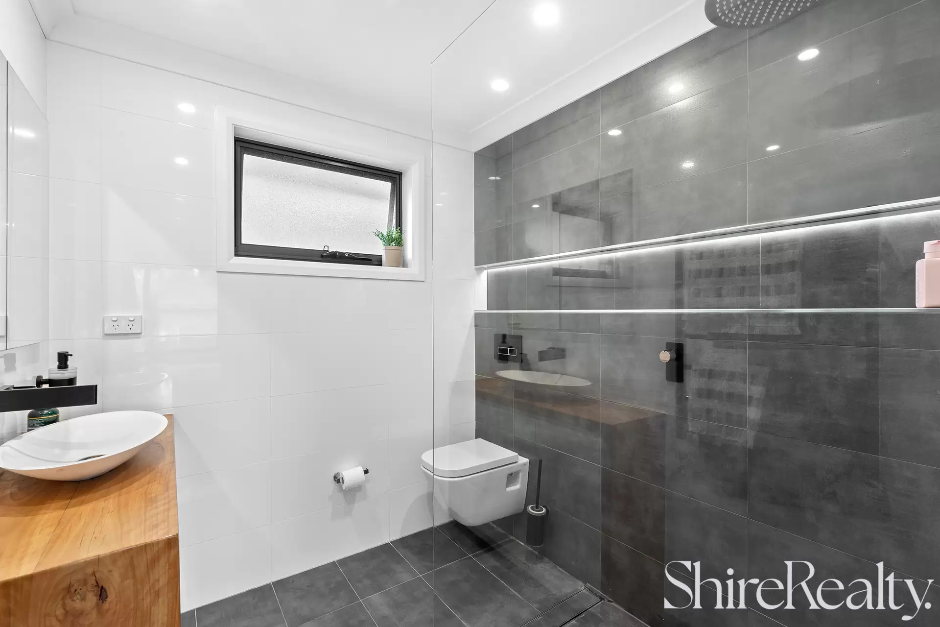 34 Joseph Banks Drive, Kings Langley Sold by Shire Realty - image 8