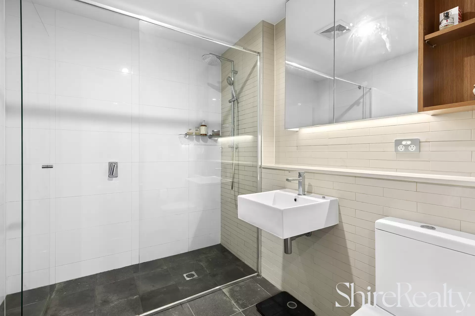 116/68 Lumsden Avenue, North Kellyville Sold by Shire Realty - image 7