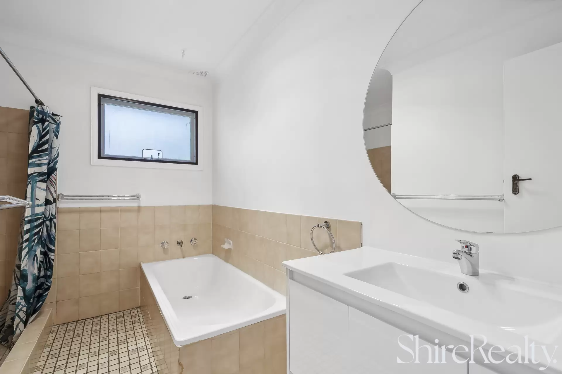 Kings Langley Leased by Shire Realty - image 5