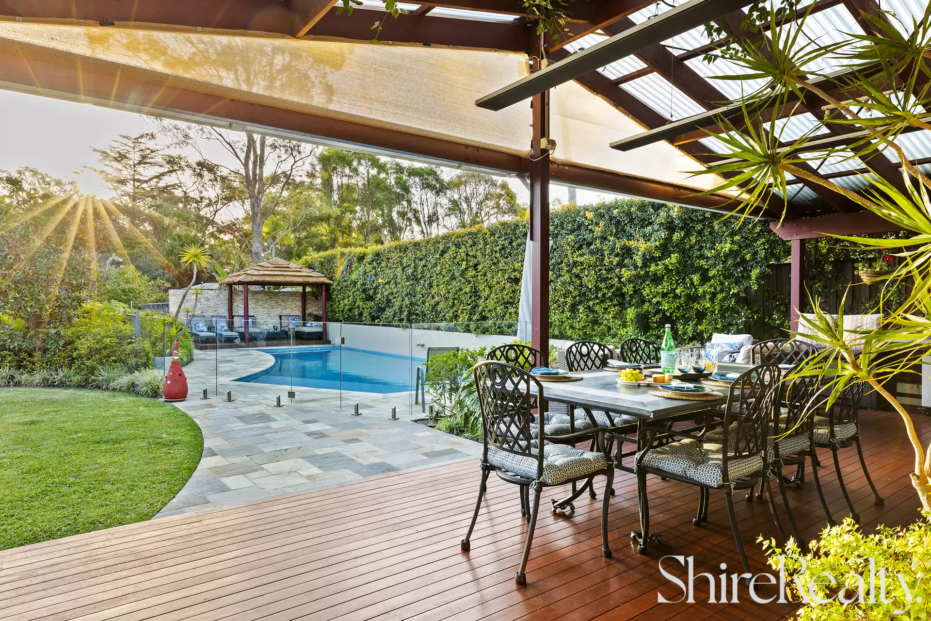 7 Knightsbridge Place, Castle Hill Sold by Shire Realty - image 1
